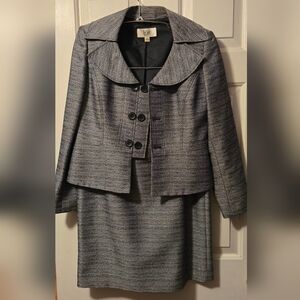 Le Suit Gray/Silver and Black Women's Skirt Suit
